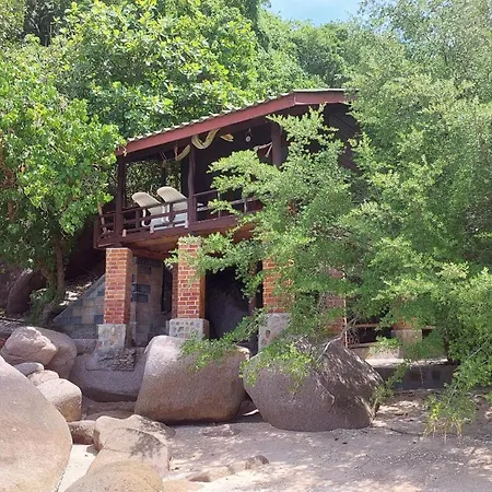 Tao Thong Villa 1-2